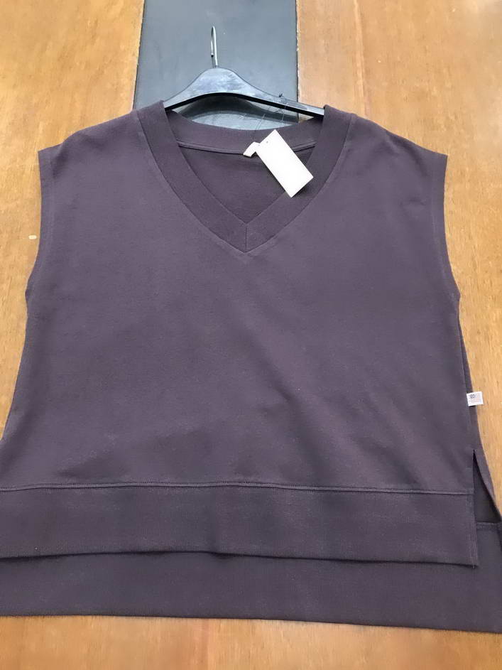 Ladies' Tees (38)